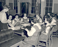 Crafts class, Washington University Dept. of Occupational Therapy, ca. 1947