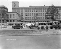 St. Louis Maternity Hospital, under construction, 1926